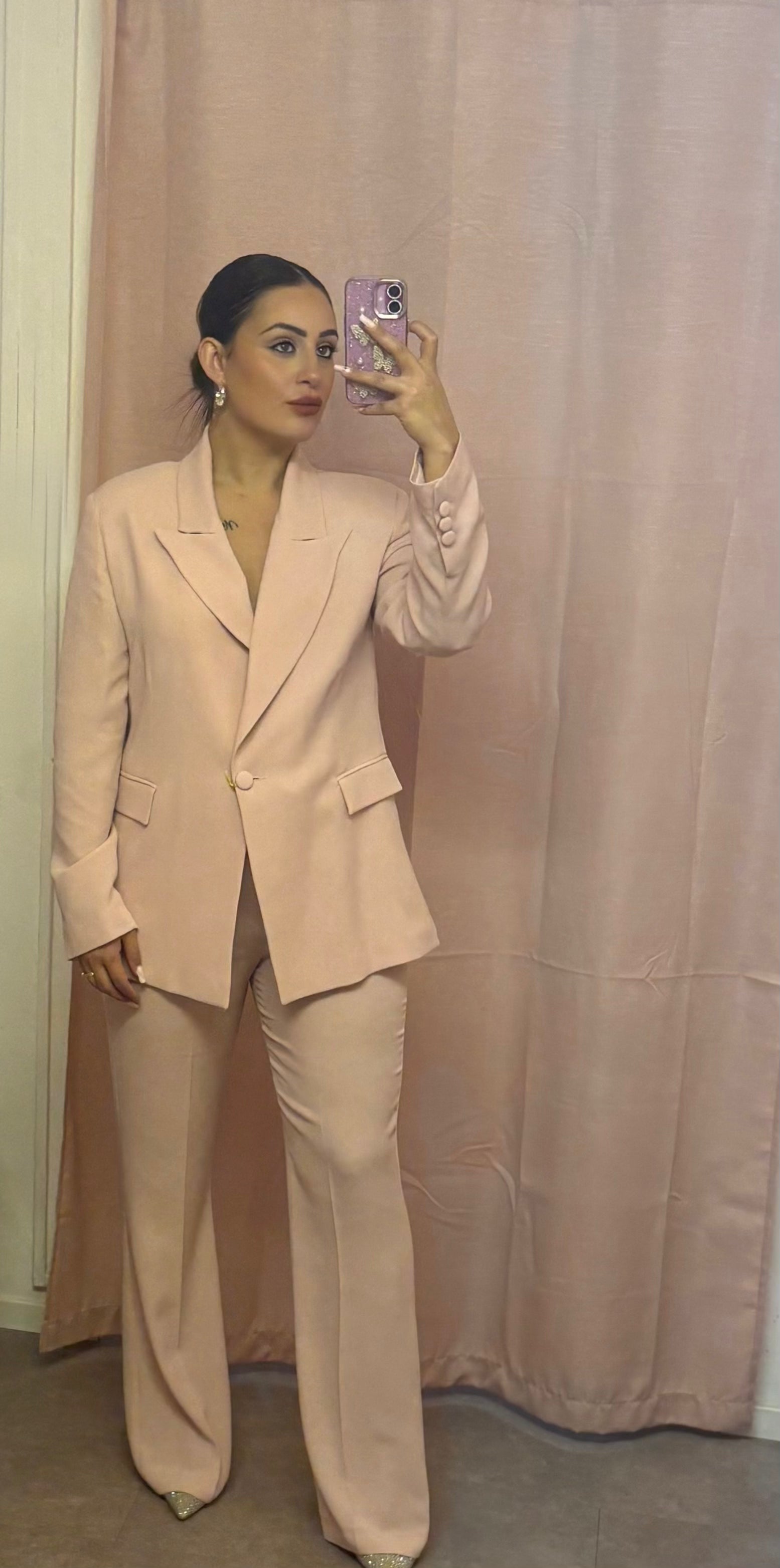 🌸 “Blush Elegance”